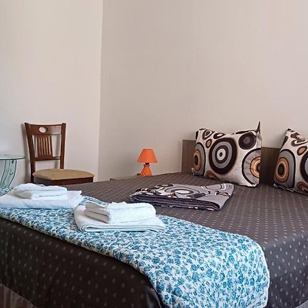 Отель Casa Ella Тузла Экстерьер фото