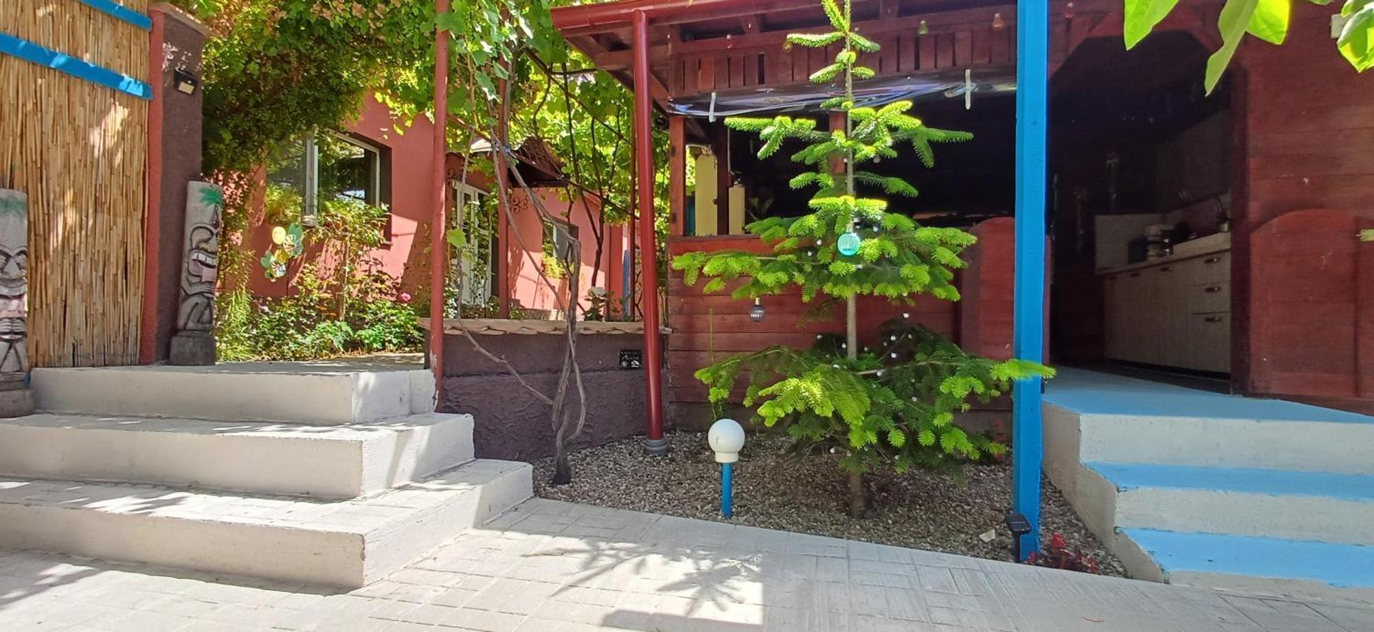 Отель Casa Ella Тузла Экстерьер фото