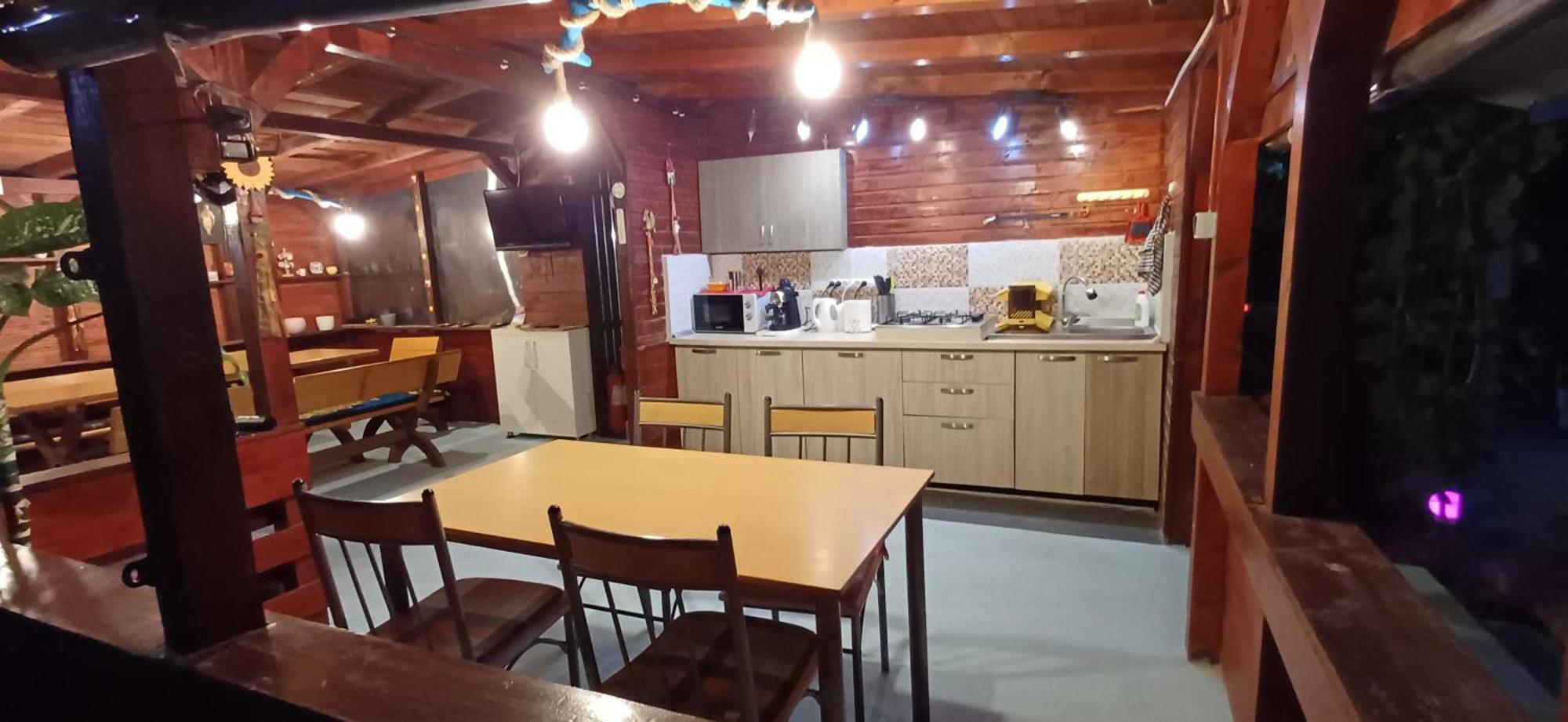 Отель Casa Ella Тузла Экстерьер фото
